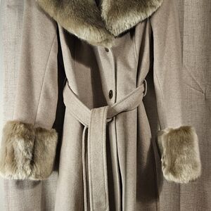 Via Spiga Tan Coat with Fur Trim